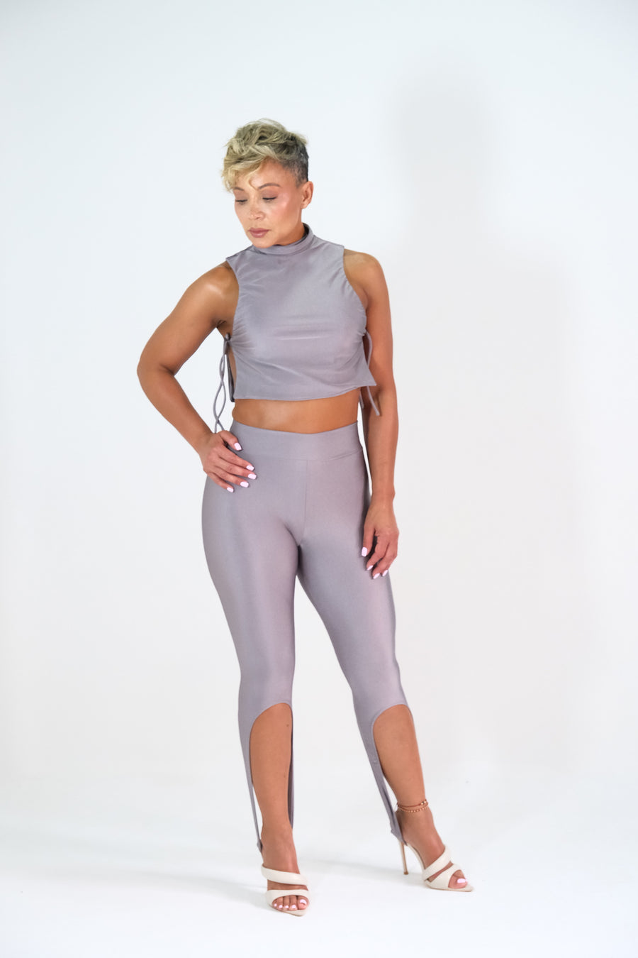 Top Abertura Lateral Tiras Graduables Casual - Gris Plata