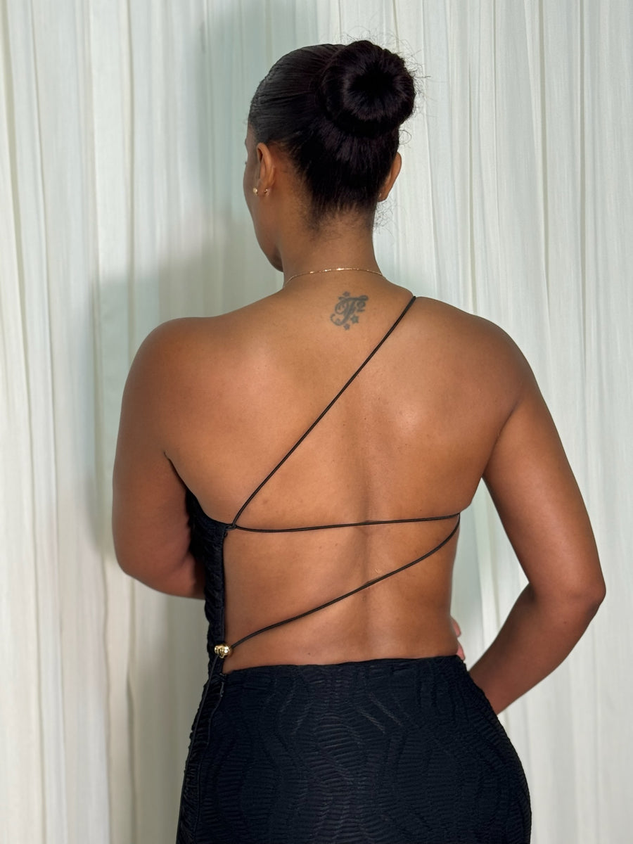 Vestido maxi blonda corte cut out abertura lateral casual - Negro